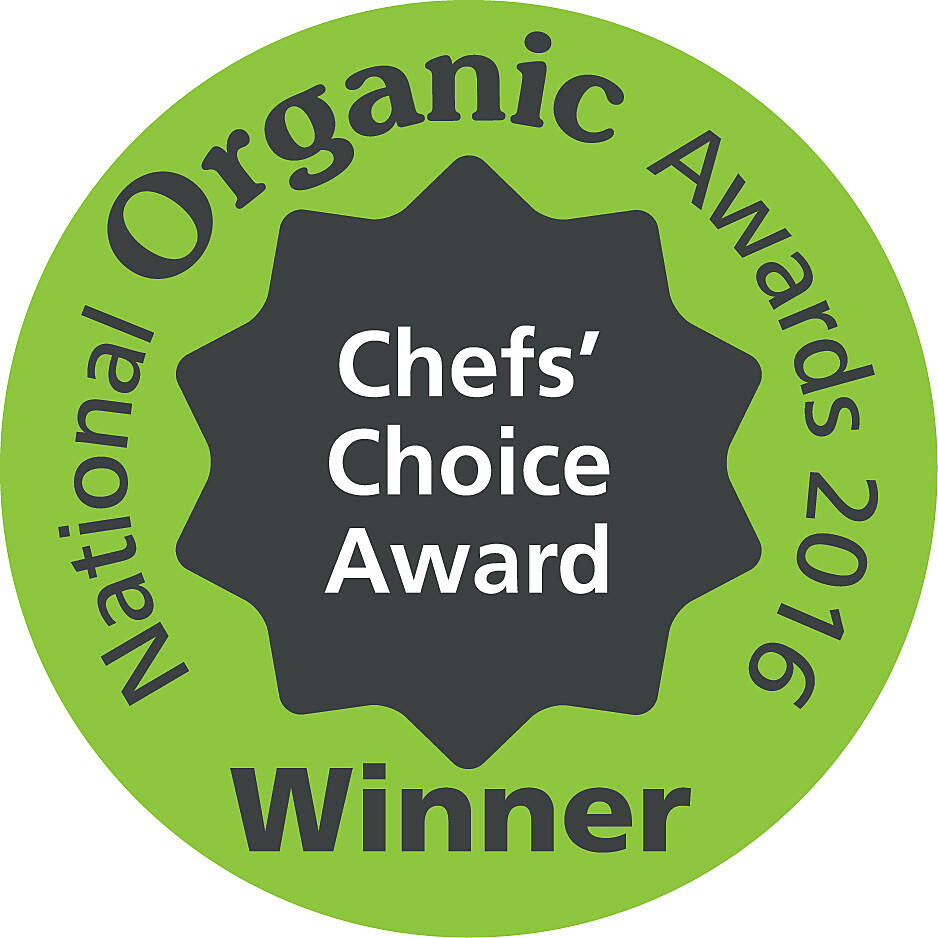 National Organic Award Winner logo a green circle with Chefs' Choice Award in centre.